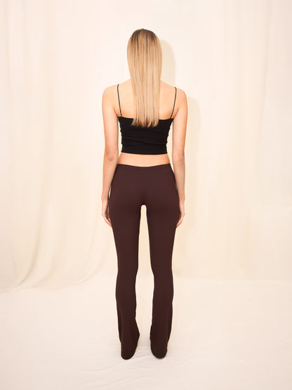 Lulu Pants Chocolate - NthemALL