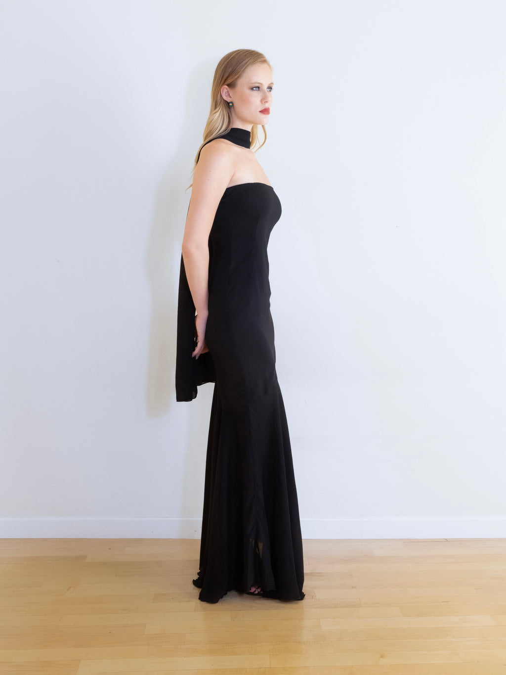 Nora Strapless Maxi Dress & Stole Set – Black – NthemALL